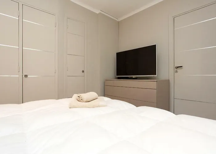 24 Aout Sucquet * カンヌ