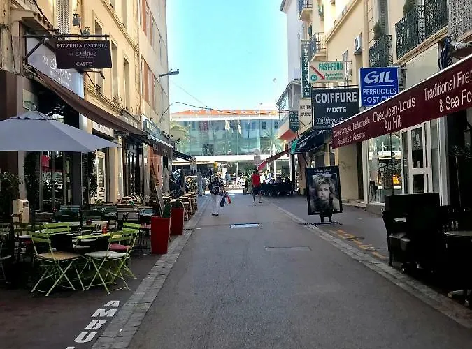 アパート 24 Aout Sucquet